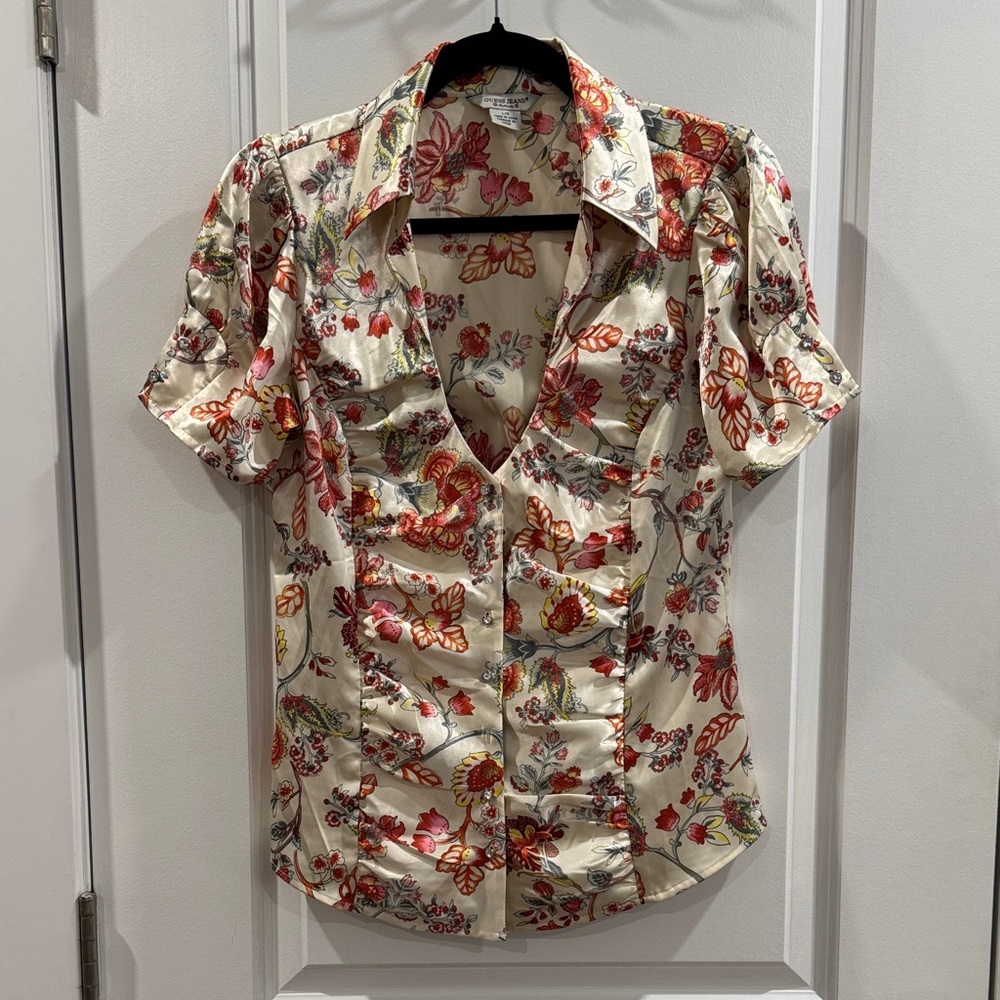 Guess Floral Patterned Top